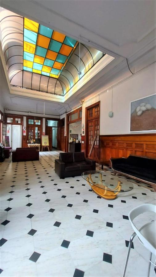 Hostal 1900 Backpacker's Lima